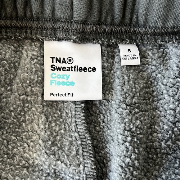 TNA Sweatfleece (Perfect Fit) - Picture 3 of 3